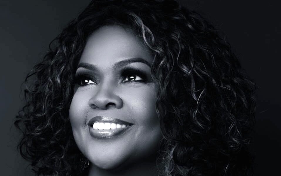 [Music] Cece Winans – Holy Forever – 001gospellight